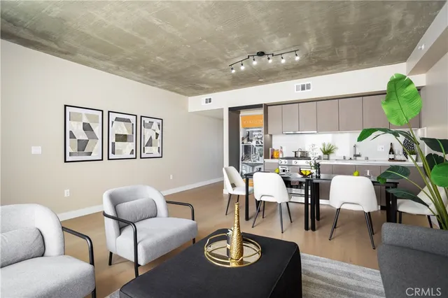 $875,000 | 380 Cordova Street, Unit 405, Pasadena, CA 91101