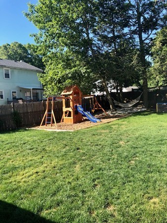 11 Bagley Road Holbrook, MA 02343 - Photo 3 of 13