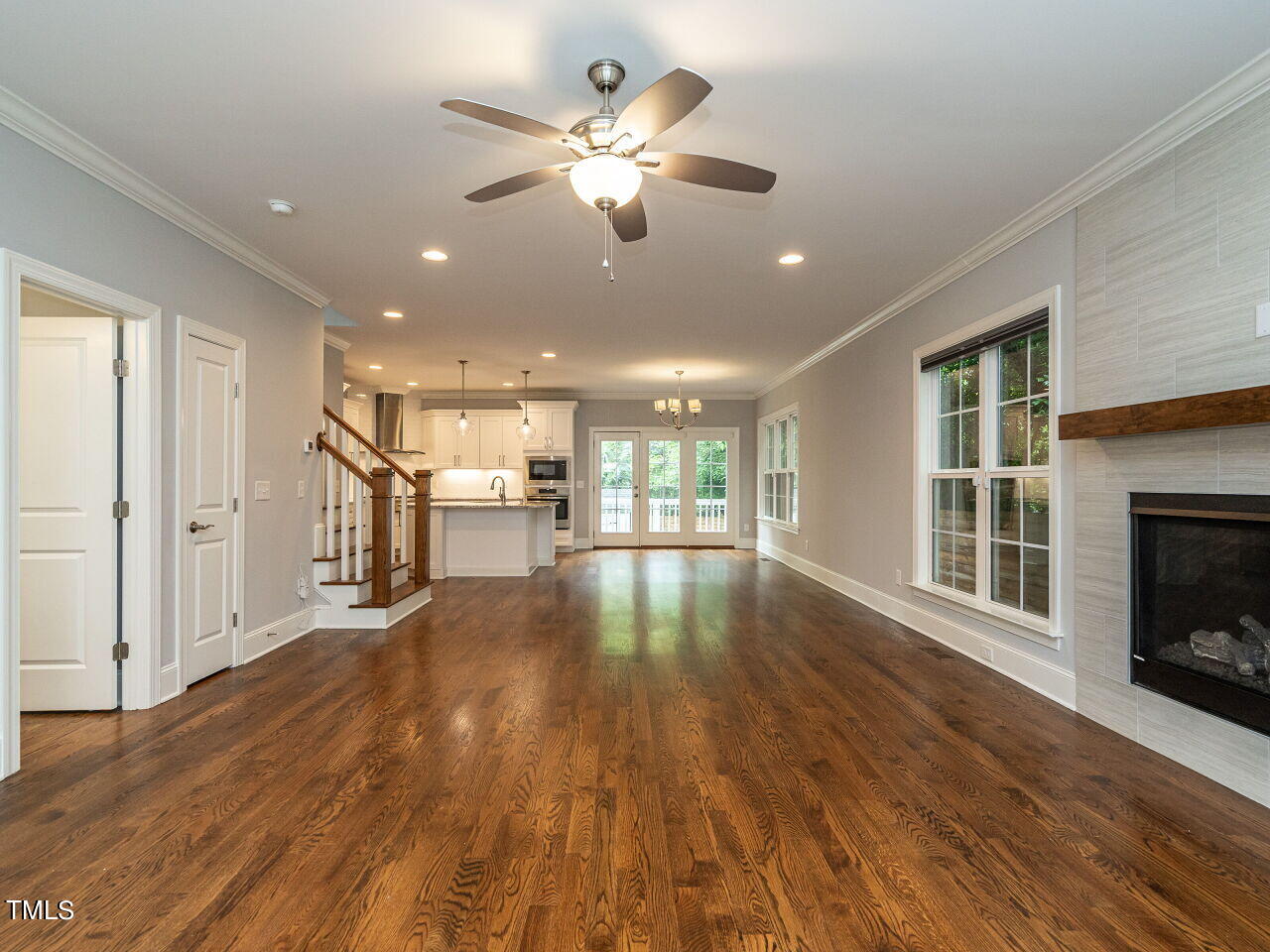 1506 East Jones Street Raleigh, NC 27610 - Photo 35 of 35 009-1280x960-open-floor-plan