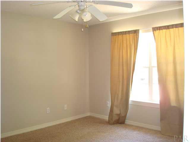 4208 Galt City Road Milton, FL 32583 - Photo 12 of 21 Master bedroom