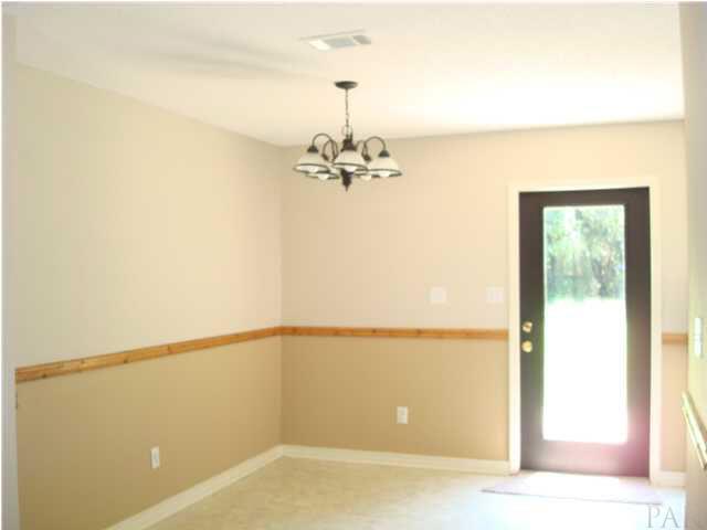 4208 Galt City Road Milton, FL 32583 - Photo 8 of 21 Nice dining area next to kitchen