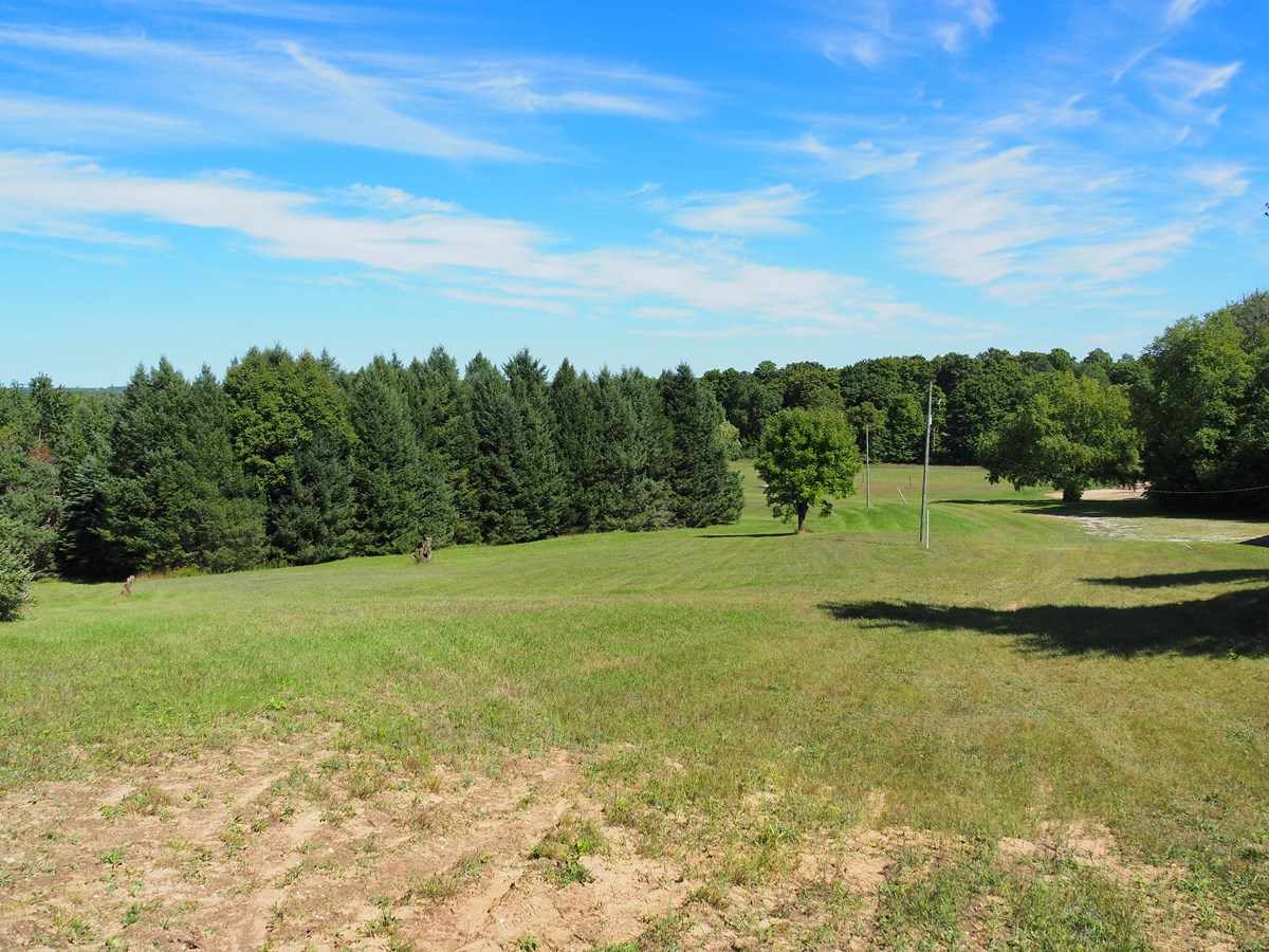 4106 Waug Road Benzonia, MI 49616 - Photo 23 of 30