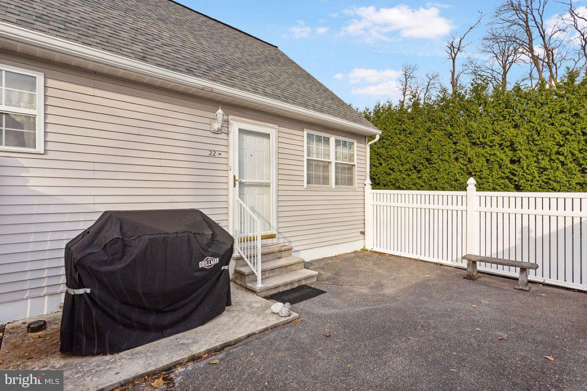 22 Center Street Hanover, PA 17331 - Photo 36 of 41