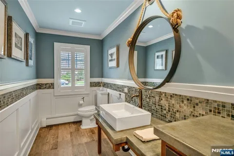 $3,650,000 | 7 Deerhill Drive, Ho-Ho-Kus, NJ 07423