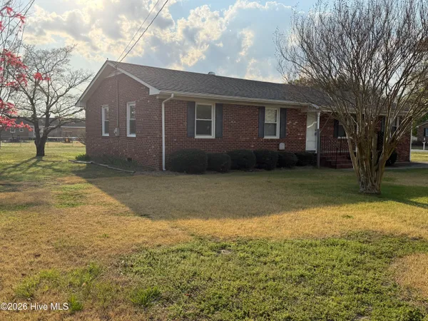 $260,000 | 2992 Cherry Lane, Kinston, NC 28504
