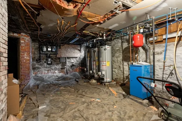 $1,199,000 | 16 Hawthorne Street, Boston, MA 02119