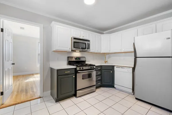 $1,199,000 | 16 Hawthorne Street, Boston, MA 02119
