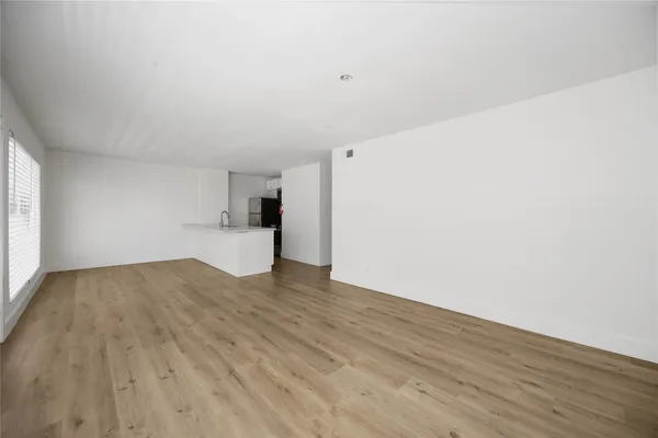 $1,400 | 2218 Hazard Street, Unit 4, Houston, TX 77019