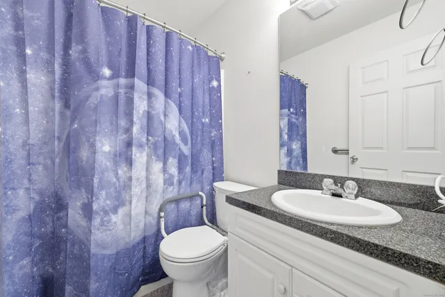 $389,900 | 25 Hamden Hills Drive, Unit 69, Hamden, CT 06518