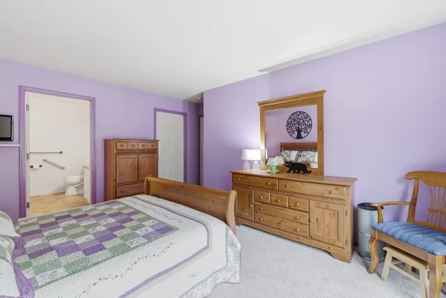 $389,900 | 25 Hamden Hills Drive, Unit 69, Hamden, CT 06518