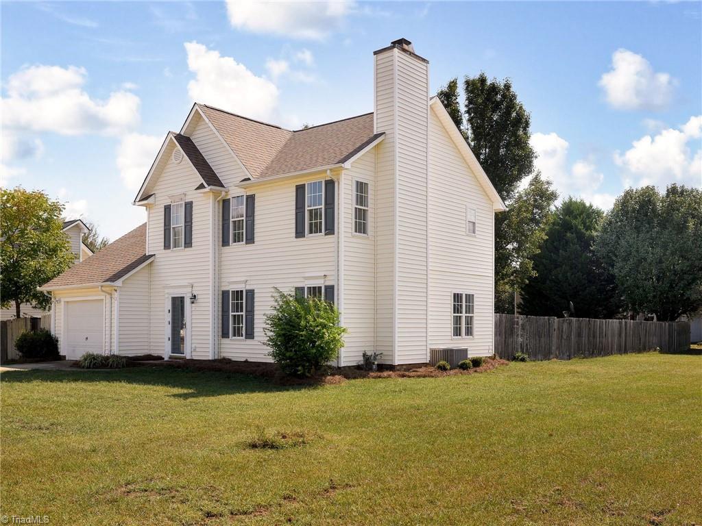 3650 Single Leaf Court High Point, NC 27265 - Photo 3 of 37