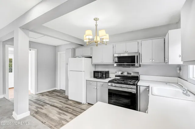 $315,000 | 458 End Avenue, Brick, NJ 08723