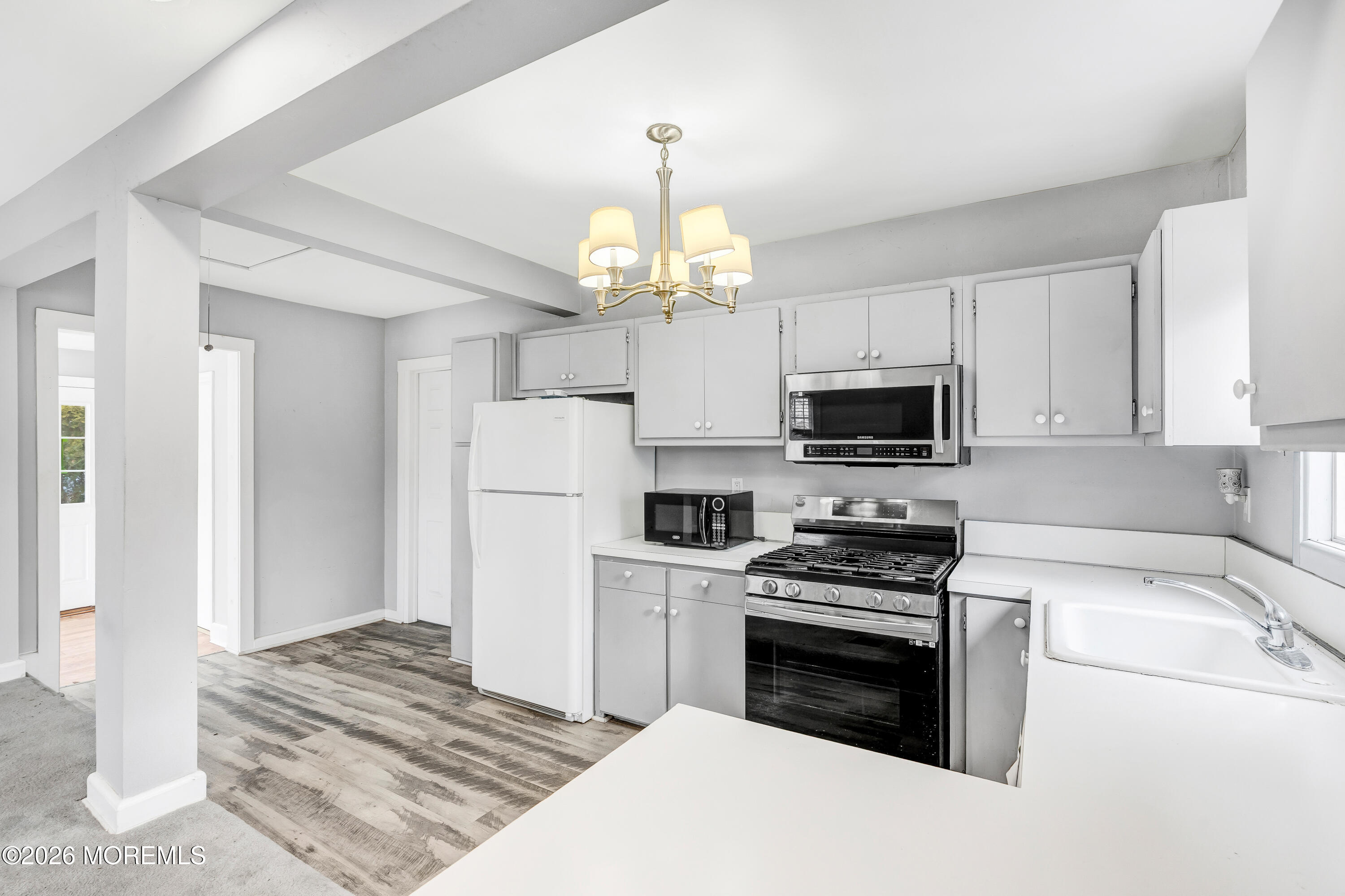 458 End Avenue Brick, NJ 08723 - Photo 10 of 28 024