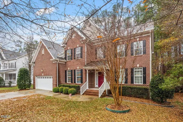 $810,000 | 100 Pathwood Lane, Durham, NC 27705