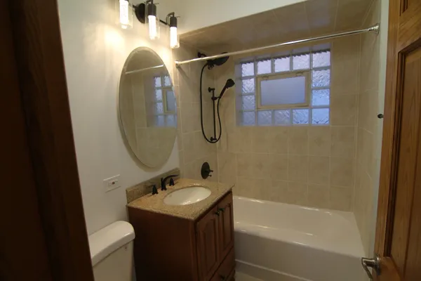 $489,900 | 3759 North Pioneer Avenue, Chicago, IL 60634
