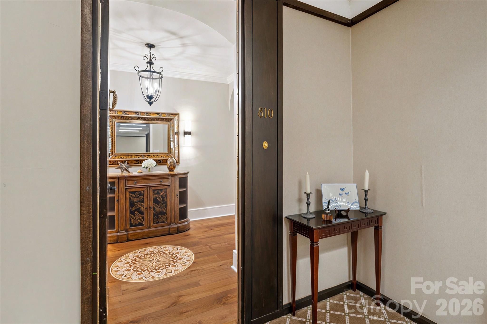 810 Cherokee Road Charlotte, NC 28207 - Photo 7 of 42 Gallery Image 7