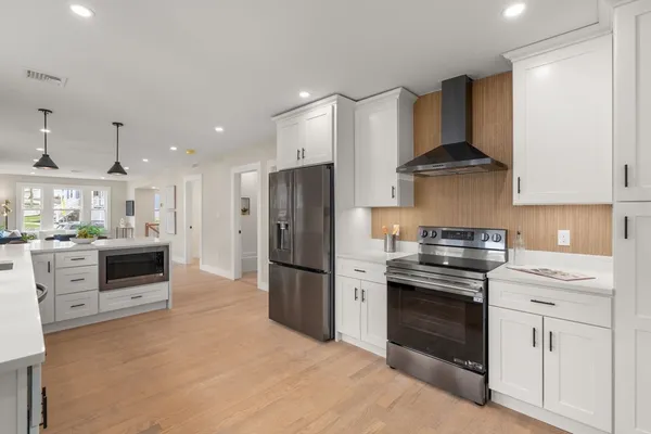 $2,350,000 | 45-47 Bartlett Avenue, Belmont, MA 02478