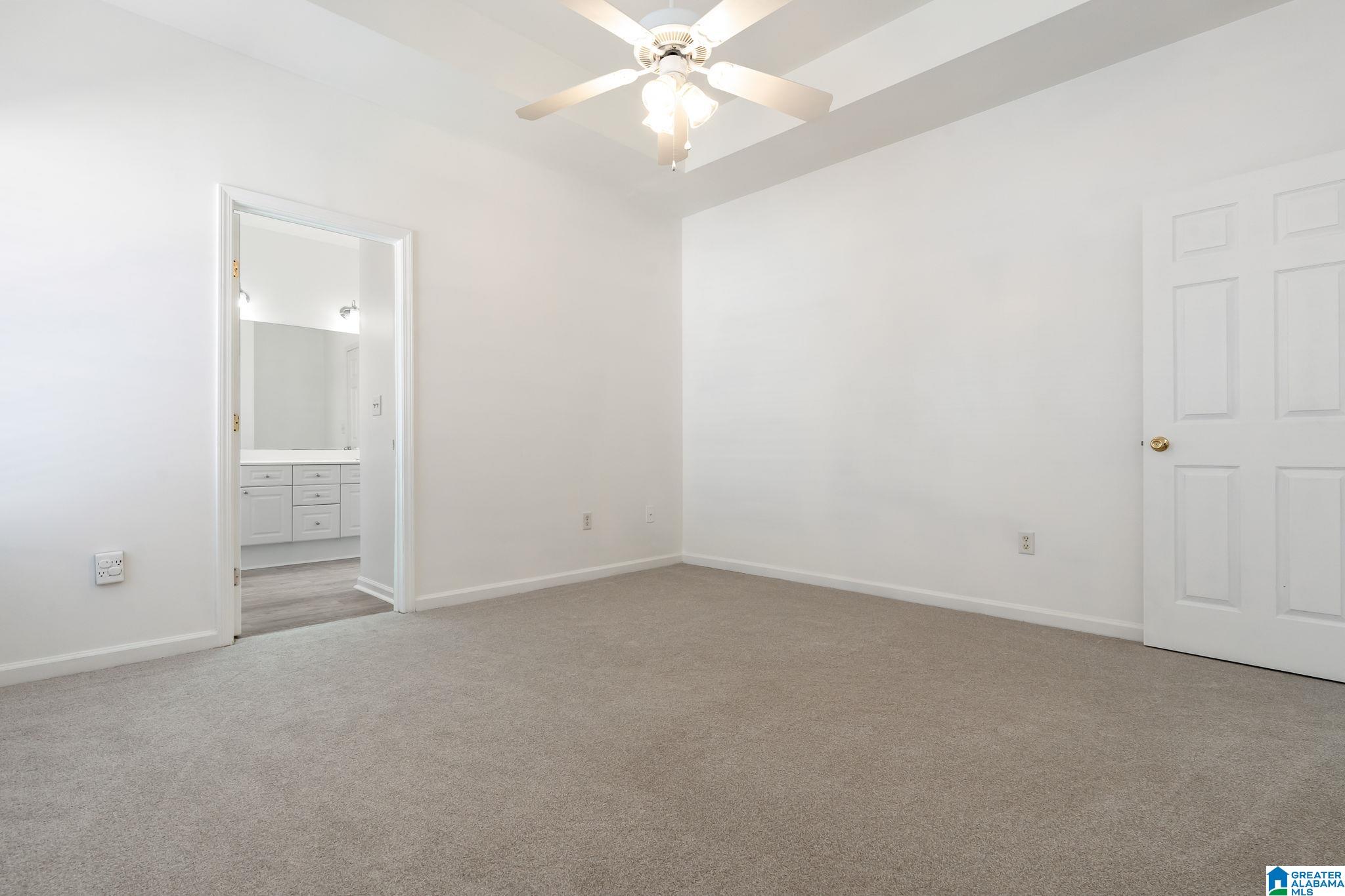 468 Daventry Circle Calera, AL 35040 - Photo 19 of 44