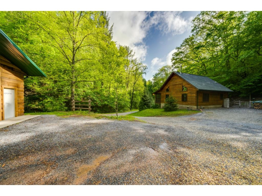 240 Canaan Road Butler, TN 37640 - Photo 30 of 33 Photo 30