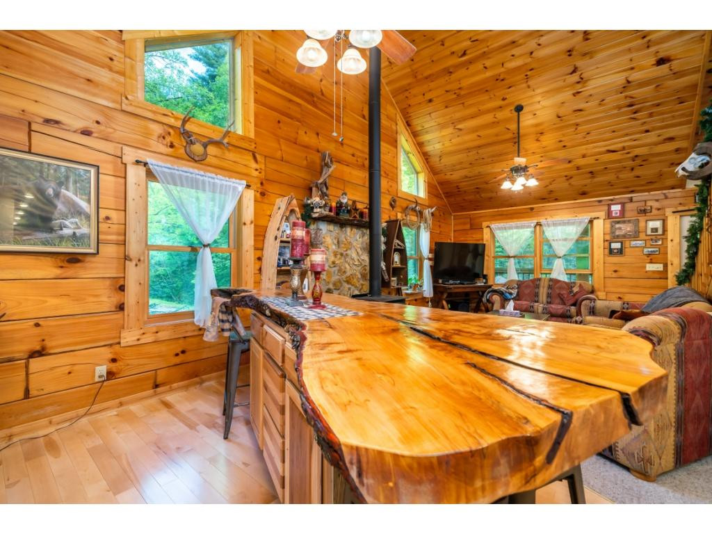 240 Canaan Road Butler, TN 37640 - Photo 4 of 33 Photo 4