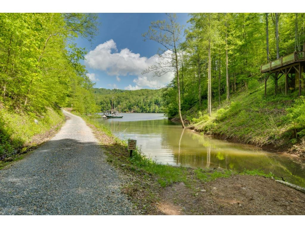 240 Canaan Road Butler, TN 37640 - Photo 5 of 33 Photo 5