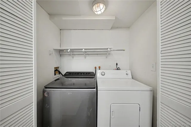 $3,095 | 5055 East Dartmouth Avenue, Denver, CO 80222