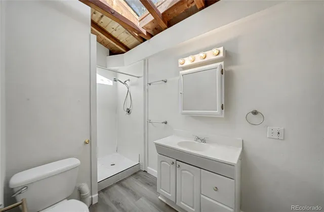 $3,095 | 5055 East Dartmouth Avenue, Denver, CO 80222