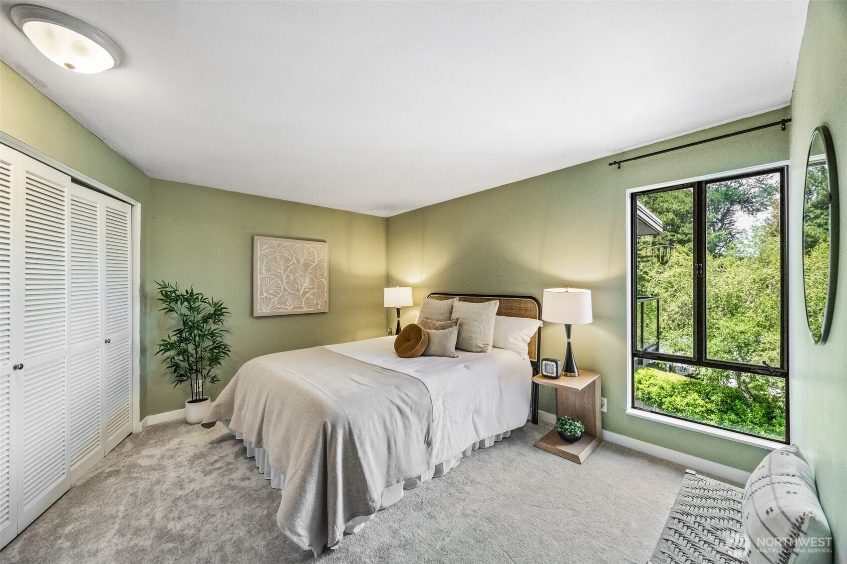 2360 43rd Avenue East, Unit 404 Seattle, WA 98112 - Photo 18 of 39