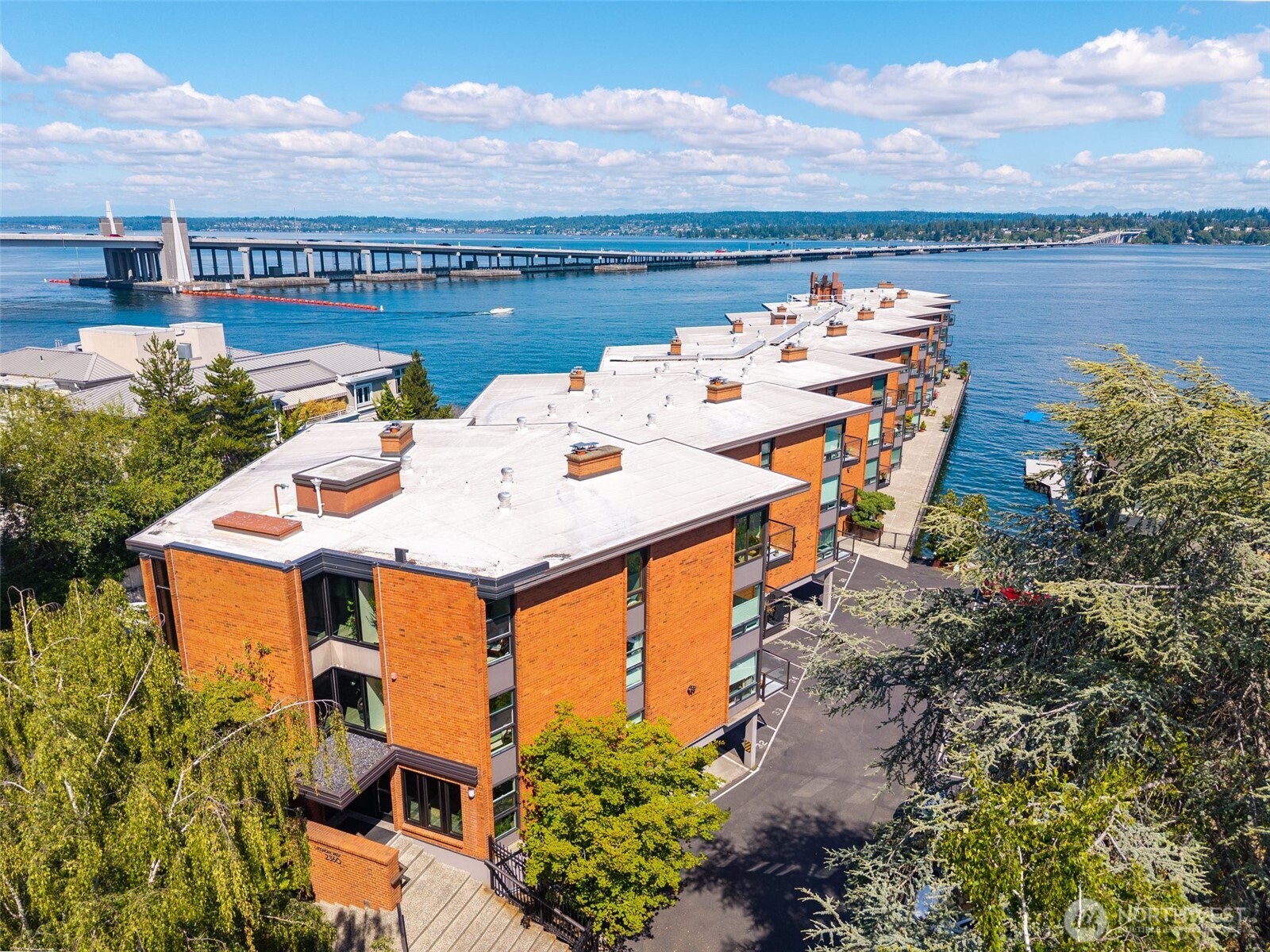 2360 43rd Avenue East, Unit 404 Seattle, WA 98112 - Photo 26 of 39