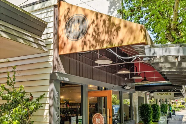 $699,000 | 2360 43rd Avenue East, Unit 404, Seattle, WA 98112