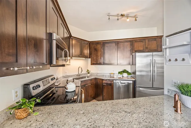 $699,000 | 2360 43rd Avenue East, Unit 404, Seattle, WA 98112