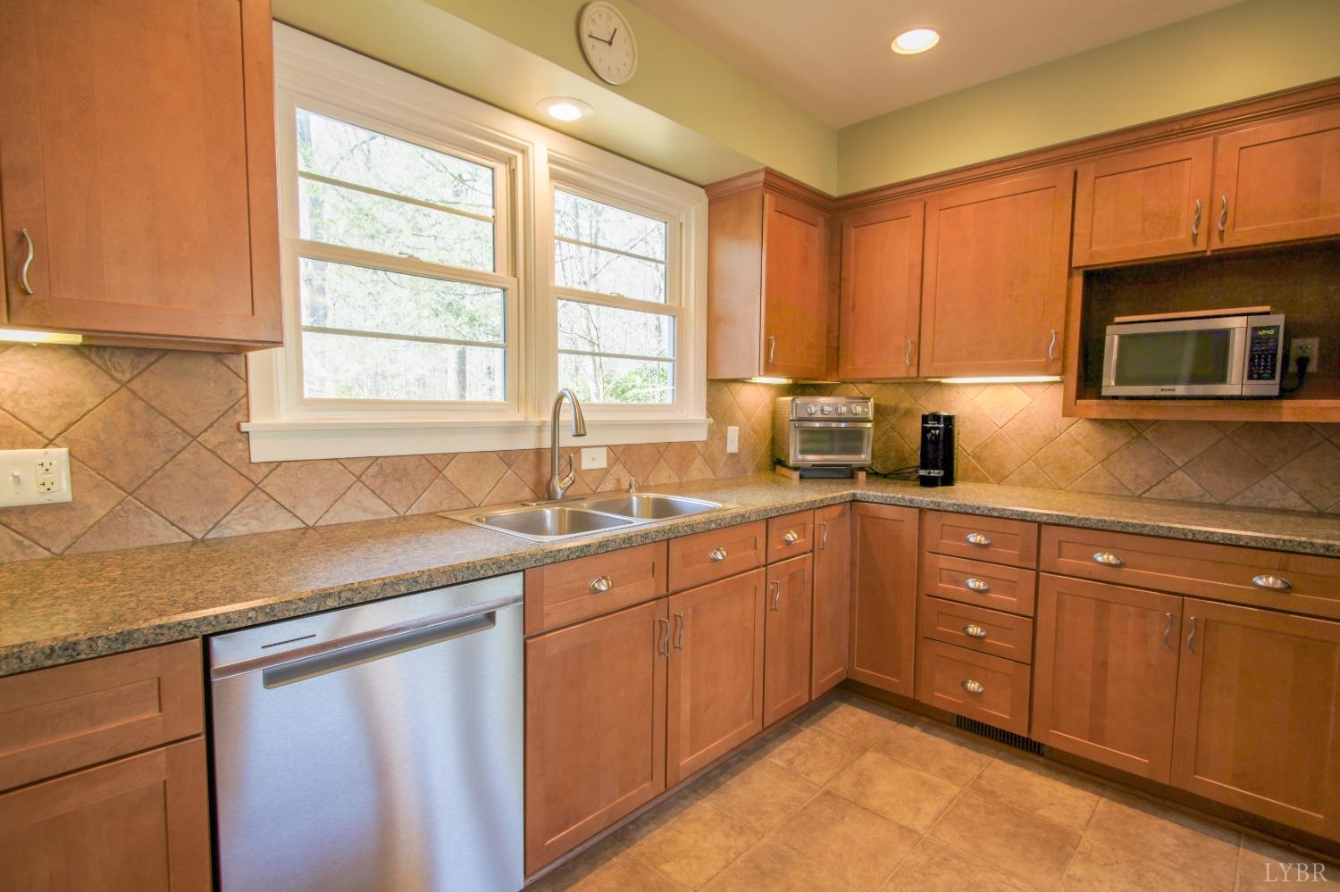 4611 Fieldale Road Lynchburg, VA 24503 - Photo 25 of 64 Gallery Image 25
