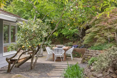 $1,995,000 | 290 Stuyvesant Drive, San Anselmo, CA 94960