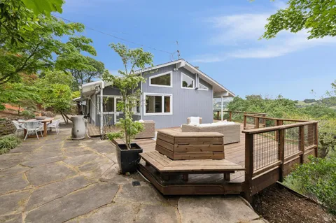 $1,995,000 | 290 Stuyvesant Drive, San Anselmo, CA 94960