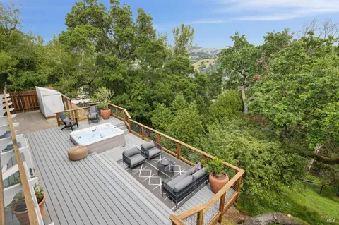$1,995,000 | 290 Stuyvesant Drive, San Anselmo, CA 94960
