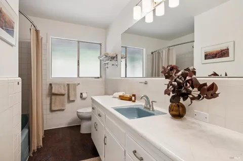 $1,895,000 | 290 Stuyvesant Drive, San Anselmo, CA 94960