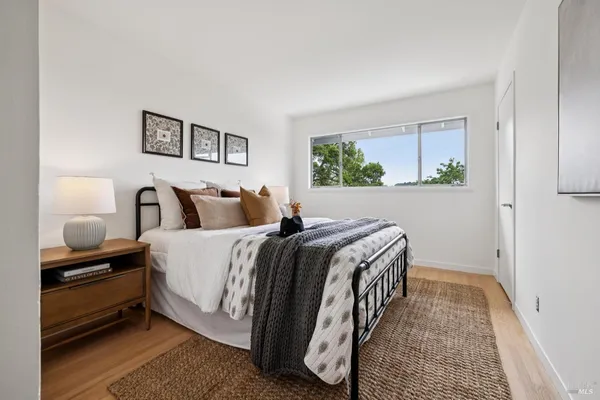 $1,995,000 | 290 Stuyvesant Drive, San Anselmo, CA 94960