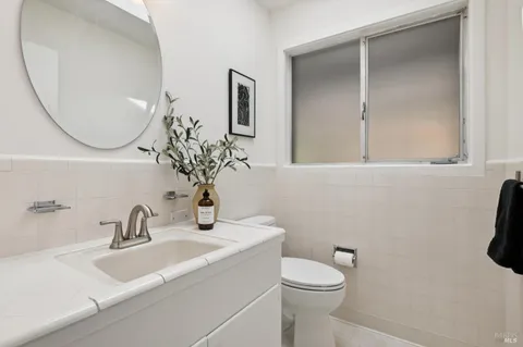 $1,895,000 | 290 Stuyvesant Drive, San Anselmo, CA 94960
