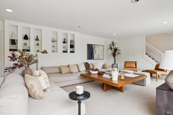 $1,995,000 | 290 Stuyvesant Drive, San Anselmo, CA 94960