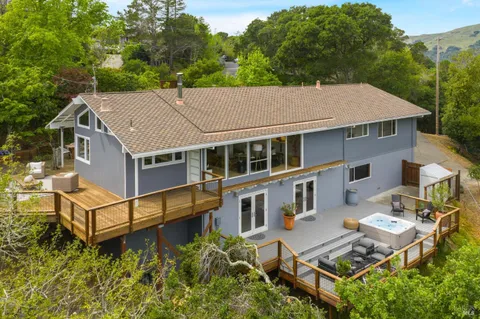$1,995,000 | 290 Stuyvesant Drive, San Anselmo, CA 94960