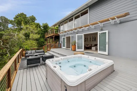 $1,895,000 | 290 Stuyvesant Drive, San Anselmo, CA 94960