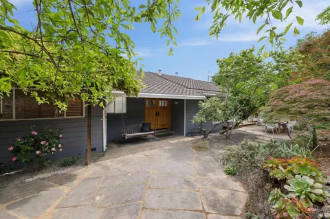 $1,895,000 | 290 Stuyvesant Drive, San Anselmo, CA 94960