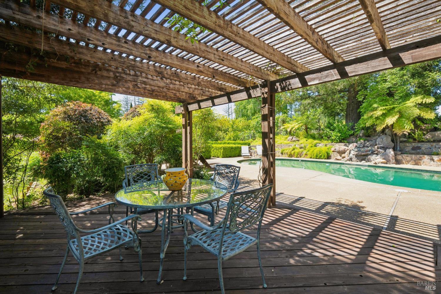 1633 Dry Creek Road Healdsburg, CA 95448 - Photo 44 of 64