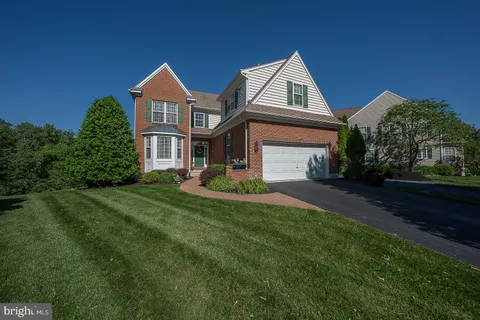 $920,000 | 12 Shady Brook Lane, Malvern, PA 19355