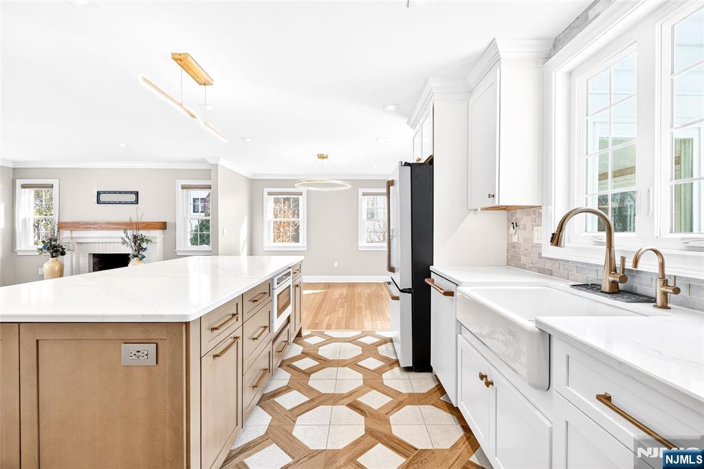 85 Orchard Road Chatham, NJ 07928 - Photo 14 of 50