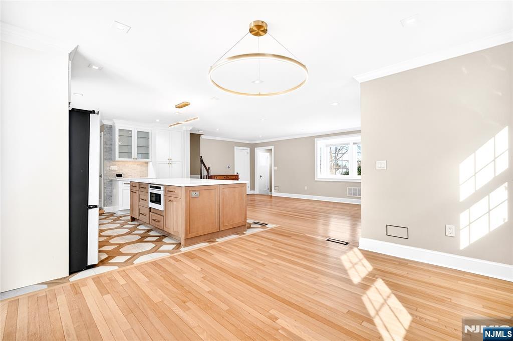 85 Orchard Road Chatham, NJ 07928 - Photo 18 of 50