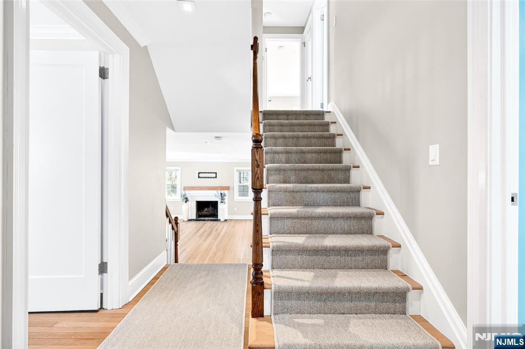 85 Orchard Road Chatham, NJ 07928 - Photo 21 of 50