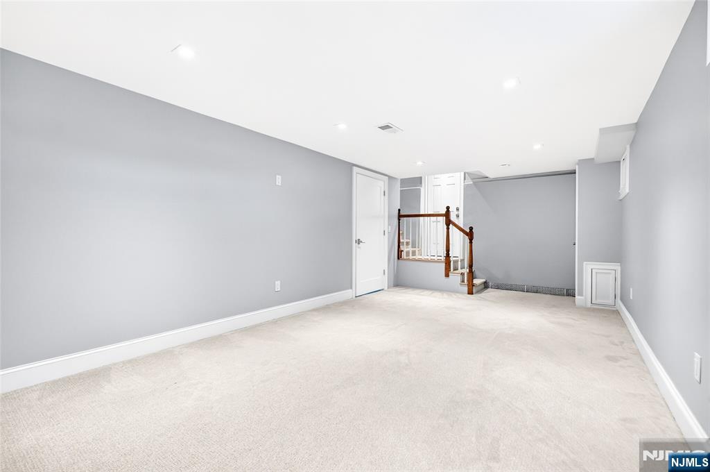 85 Orchard Road Chatham, NJ 07928 - Photo 46 of 50