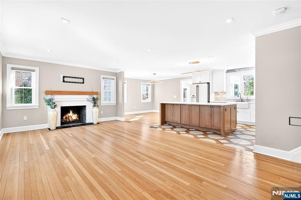 85 Orchard Road Chatham, NJ 07928 - Photo 6 of 50