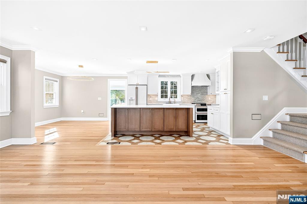 85 Orchard Road Chatham, NJ 07928 - Photo 9 of 50